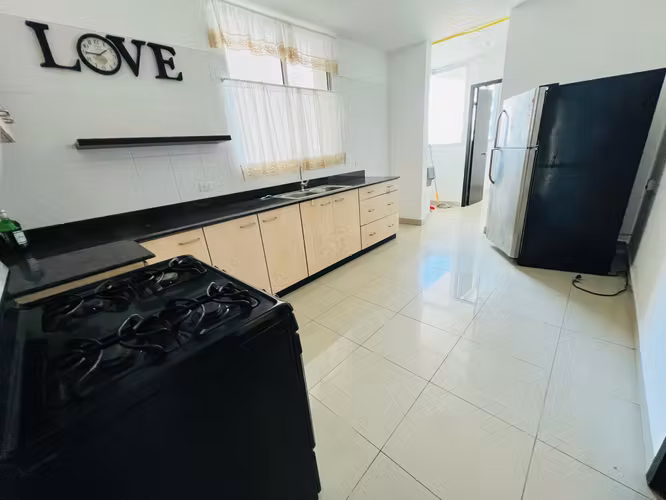 VENDO APARTAMENTO EN SAN FRANCISCO, 124M2, 2 RECAMARAS, CON VISTA AL MAR.