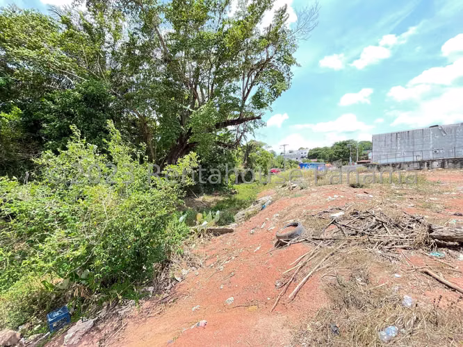 Se Vende Terreno en Chorrera MDV23-9580