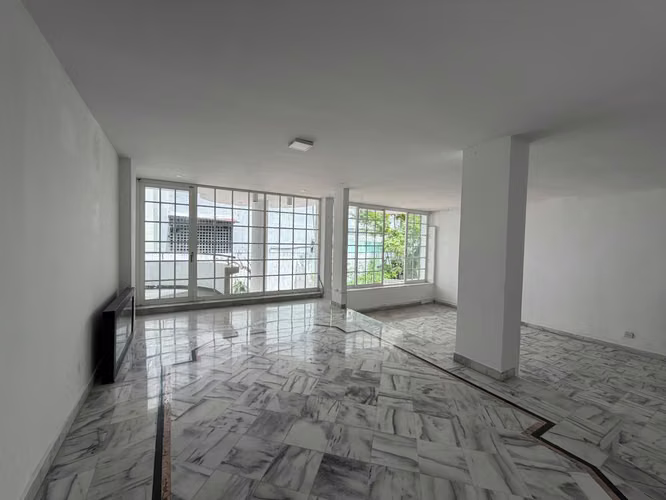 CASA COMERCIAL EN ALQUILER – OBARRIO