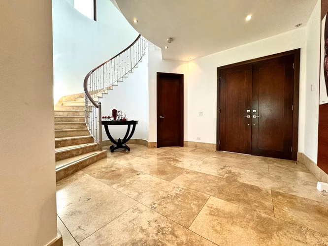 ALQUILER DE CASA EN SANTA MARIA, FAIRWAY ESTATE - Imagen 3