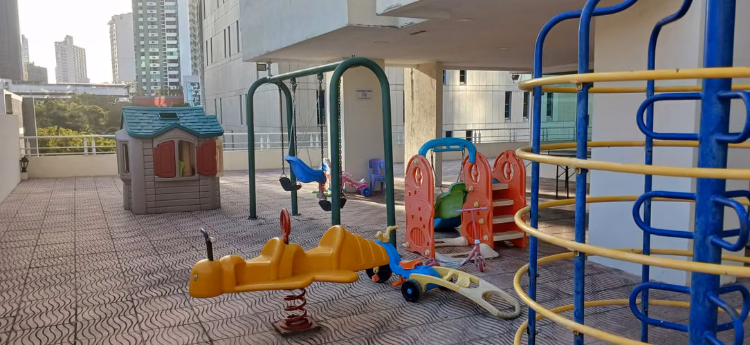 ALQUILAMOS APARTAMENTO AMOBLADO OBARRIO B/1,400.00