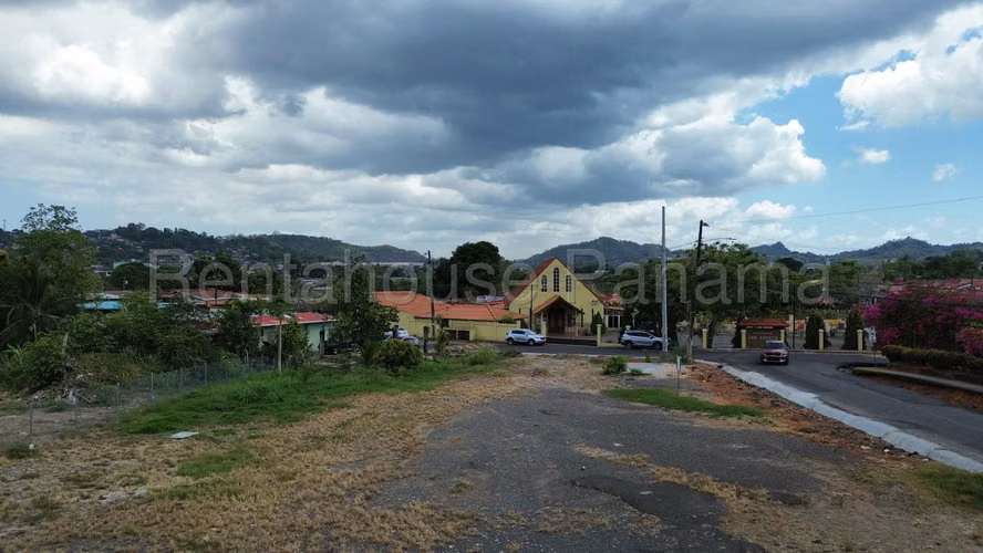 Venta Terreno Villa Zaita - YD