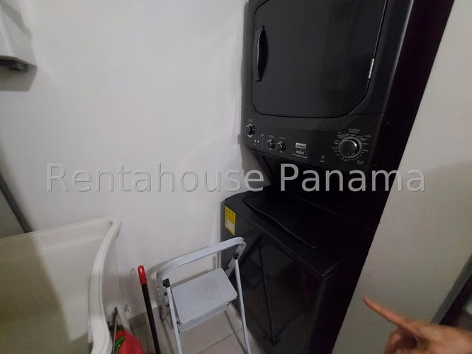 Alquiler de Apartamento Amoblado en San Francisco Ph TEE ONE EC
