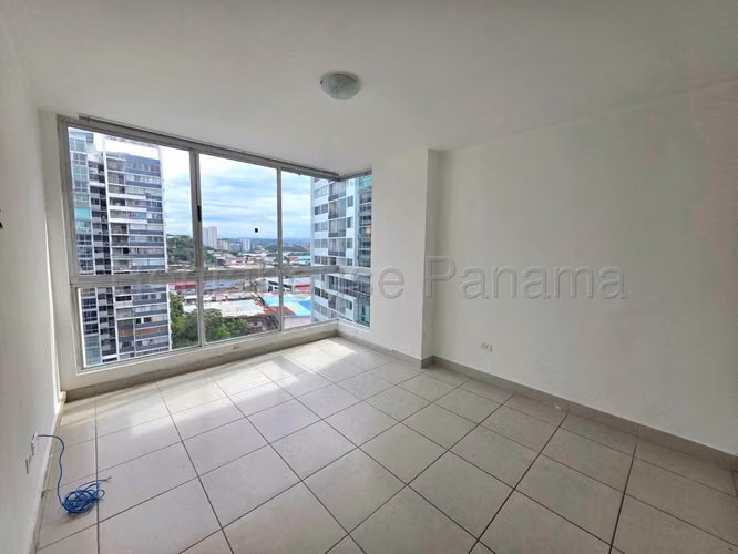 Venta de Apartamento en Transistmica Ph Central Park EC