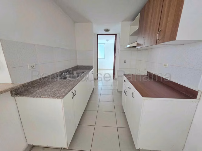 Venta de Apartamento en Transistmica Ph Central Park EC