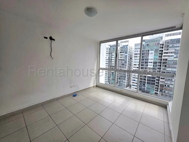 Venta de Apartamento en Transistmica Ph Central Park EC