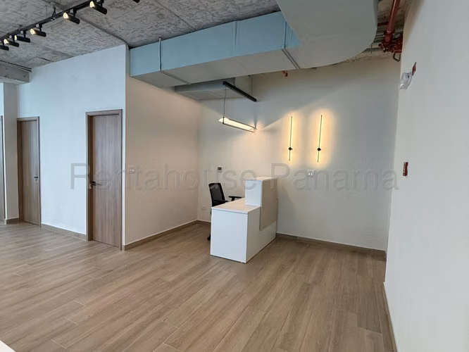 Venta de Oficina en Costa del Este Financial Park EC