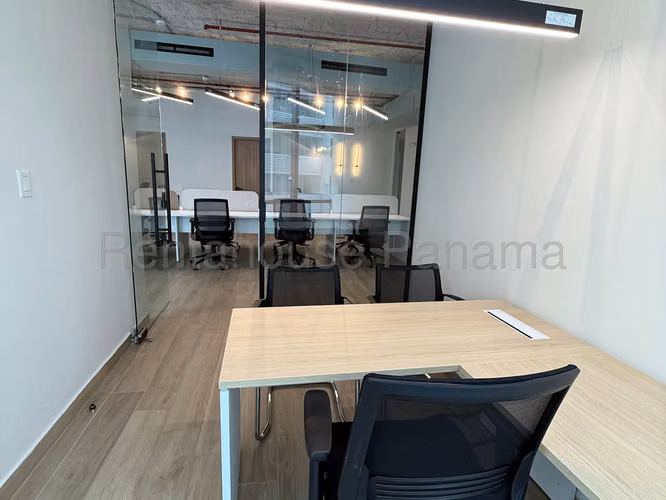 Venta de Oficina en Costa del Este Financial Park EC
