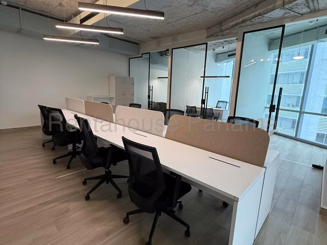 Venta de Oficina en Costa del Este Financial Park EC