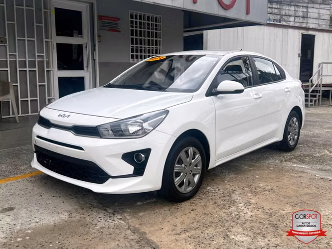 Kia Rio 2024 Automática EF1370