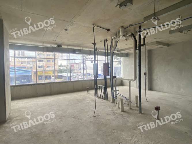VENTA DE LOCAL COMERCIAL EN PARK SQUARE MEDICAL CENTER - Imagen 6