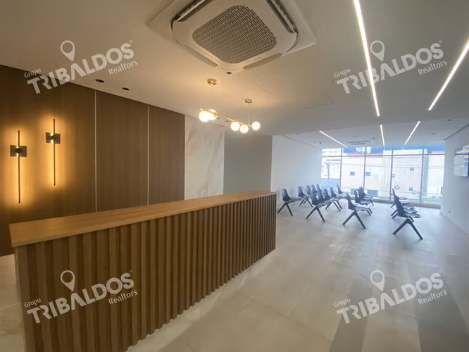 VENTA DE LOCAL COMERCIAL EN PARK SQUARE MEDICAL CENTER - Imagen 9