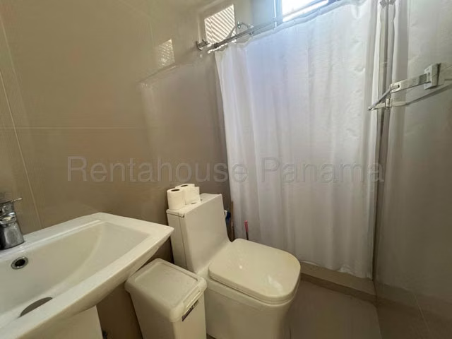 Alquiler de Apartamento en  Punta Pacífica 26LBR2163