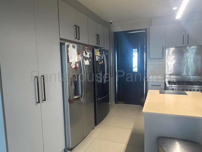 Venta de Apartamento en Costa del Este Ph ZEUS
