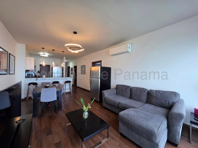 Alquiler de Apartamento en Avenida Balboa Ph Grandbay Tower KF