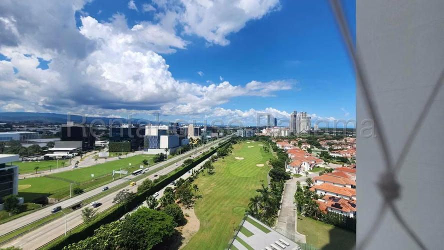 Alquiler de Apartamento en Santa Maria Ph Greenview KF