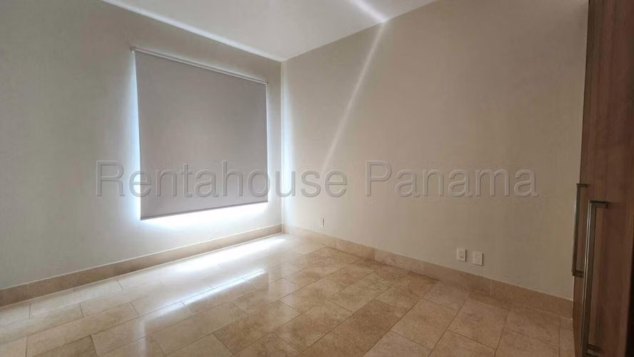 Apartamento con Vista al Golf en Alquiler en Santa María 27PPM497