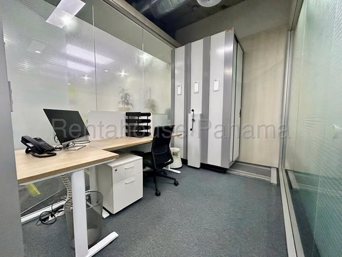 Oficina Premium de 261m² en Venta en Santa María 27PPM535