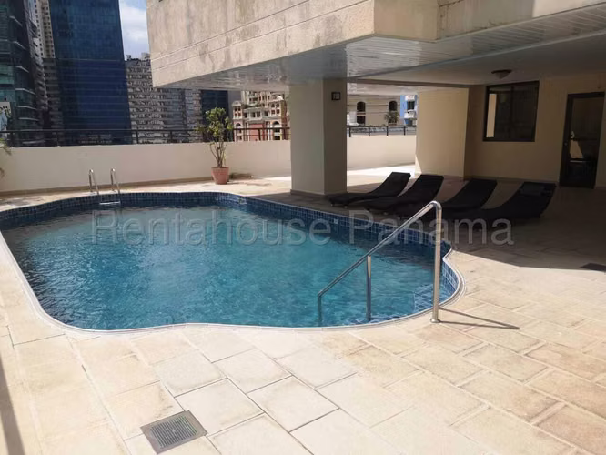 Apartamento en Venta en Punta Pacífica. PH COURTYARD VIEW. 27LDC528