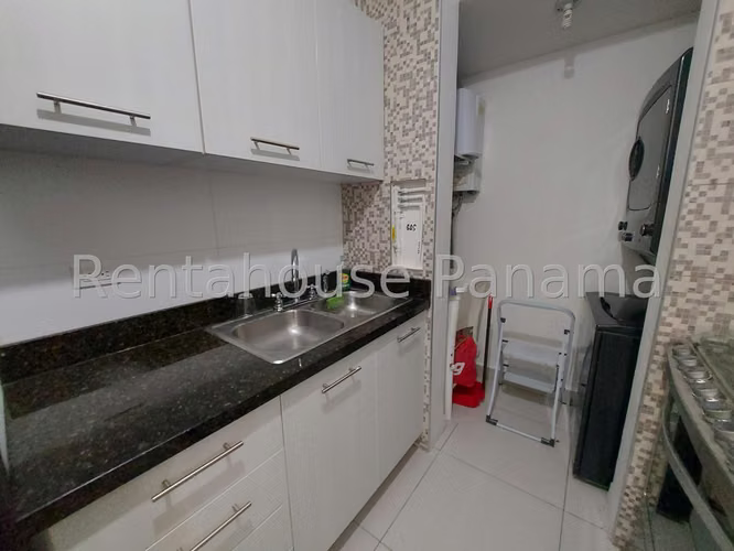 Alquiler Apartamento Amoblado en San Francisco. MS