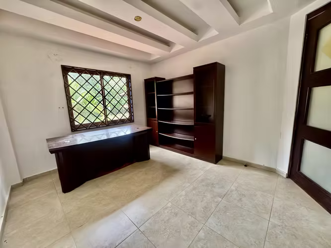 VENTA CASA EN ALBROOK CON PISCINA PRIVADA EC - Imagen 19