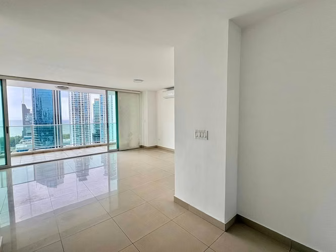SE VENDE SEVILLA $280,000