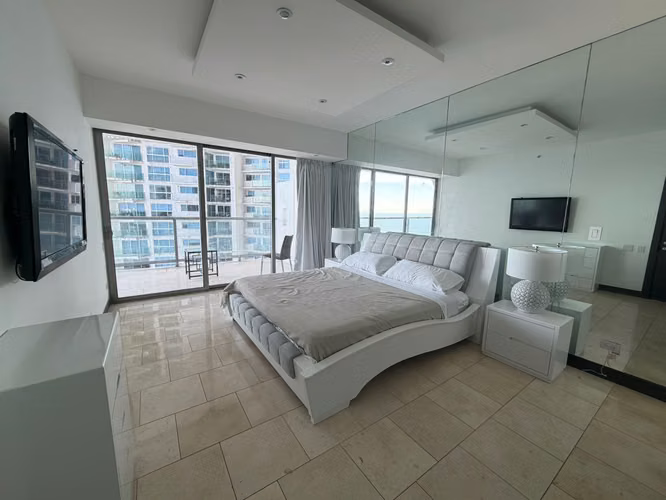 Condominio Frente al Mar en Punta Pacífica, Panamá