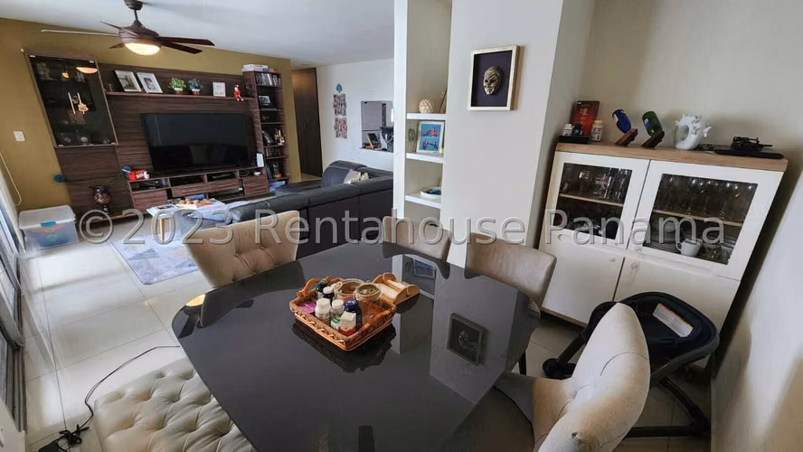 Apartamento en Alquiler en PH MARINA TERRACE Bella Vista 27AECC516