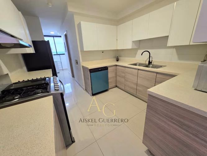 APARTAMENTO AMOBLADO EN BELLA VISTA 3 RECAMARAS