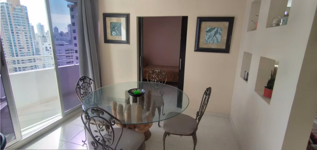 ALQUILER APARTAMENTO AMOBLADO EN PH MONTEMAR