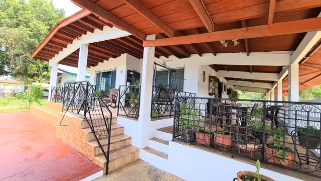 Se Vende Casa en Pedregal - Sector Villa Cecilia