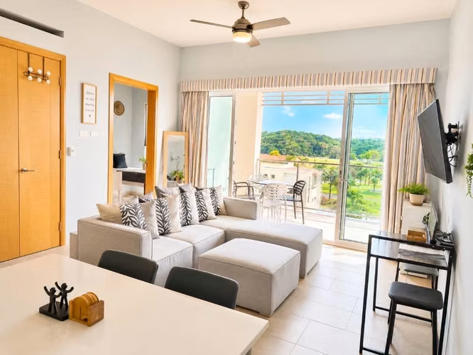 VENTA APARTAMENTO PLAYA ESCONDIDA AMUEBLADO EC