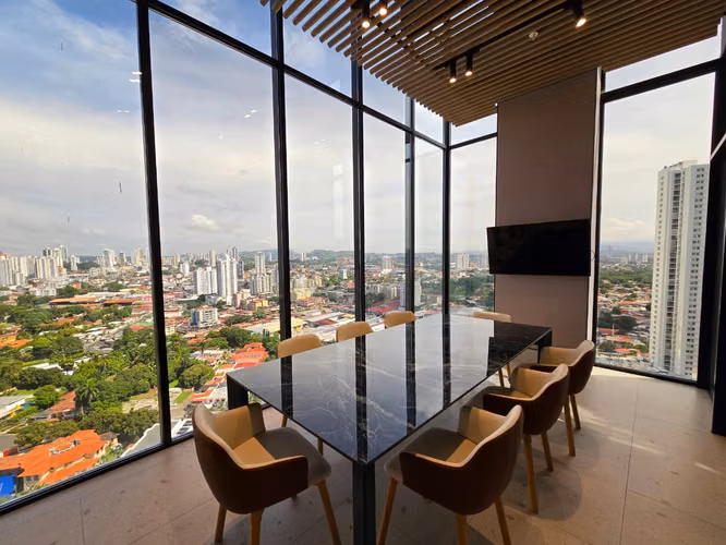 SE VENDE APARTAMENTO, DOVLE CINCUENTENARIO, COCO DEL MAR