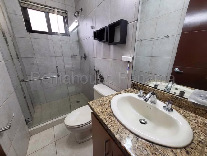 Alquiler de Casa en Clayton Embassy Club Solo Cliente Directo LFC