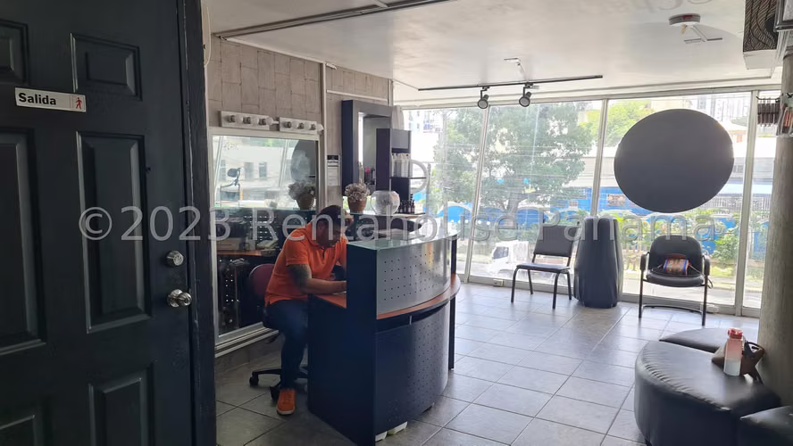 Venta de Local en Parque Lefevre Solo Cliente Directo LFC