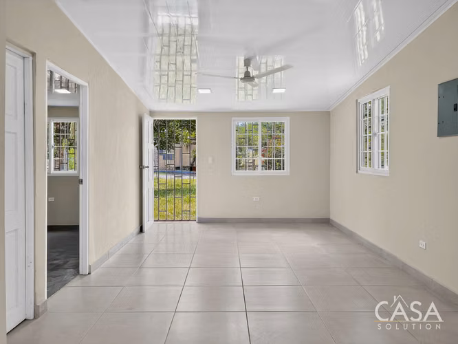 Casa de 2 dormitorios en Lote plano en venta en El Flor, Dolega