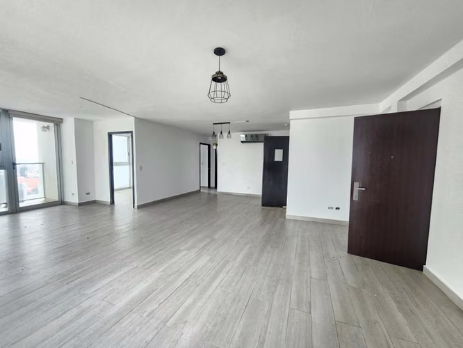 Apartment for sale with private terrace in Bella Vista PH Belle View Tower – LH