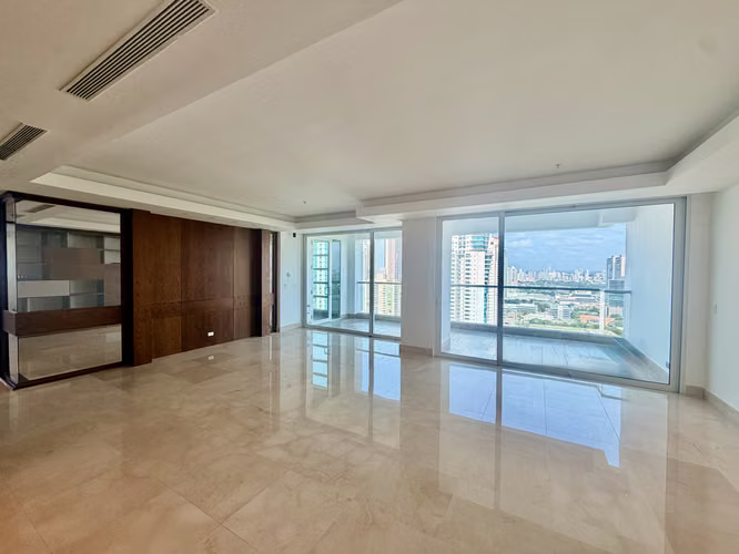 Venta apartamento vista a la ciudad - Costa del Este