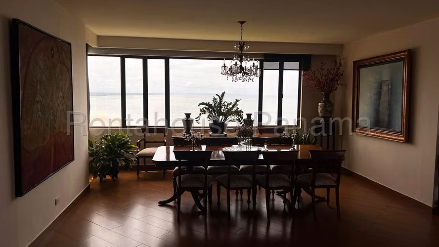 Se Vende Apartamento en Coco del Mar LA25-9426