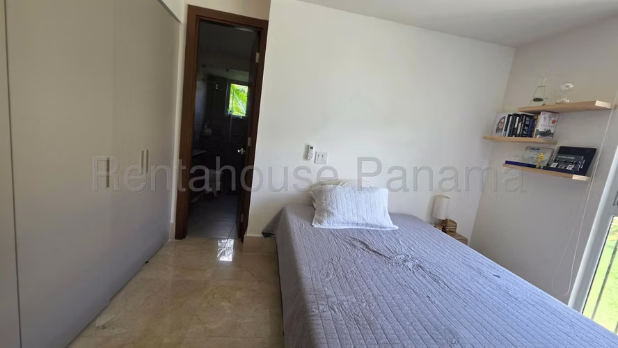Venta de apartamento en Santa Maria AK