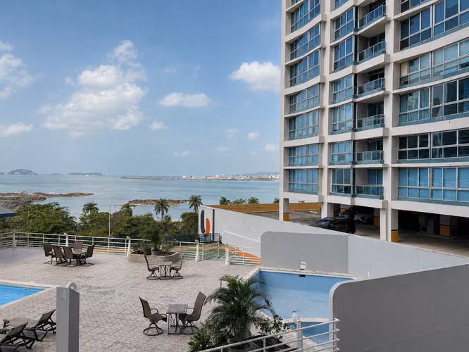 220 m² con vista al mar | 3 recámaras - 2 apartamentos por piso | PH Torres del Pacífico A