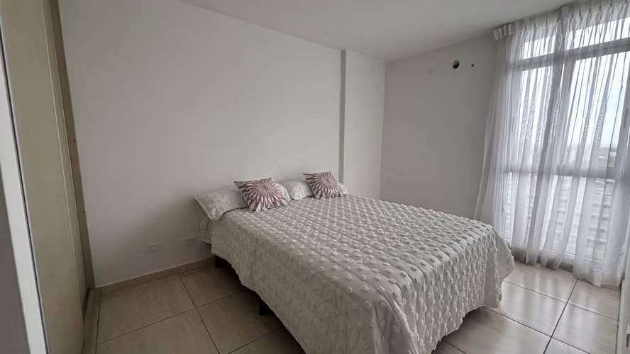 Apartamento de 3 recámaras en alquiler – Torres del Este, Don Bosco