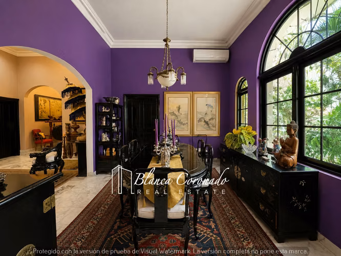 CASA EN VENTA VÍA CINCUENTENARIO – 1,000 M² DE TERRENO