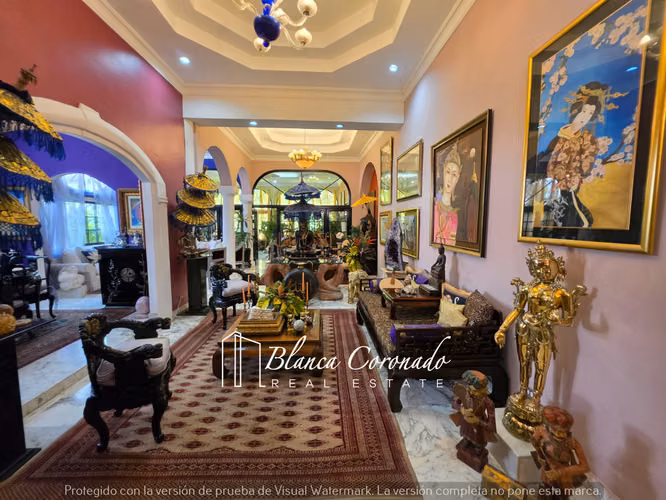 CASA EN VENTA VÍA CINCUENTENARIO – 1,000 M² DE TERRENO