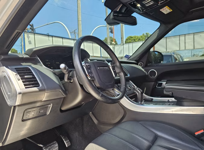 Range Rover Sport con 20,000 km - Imagen 15