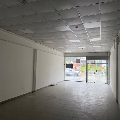 Local Comercial en Alquiler – Dorado Bethania - Imagen 4