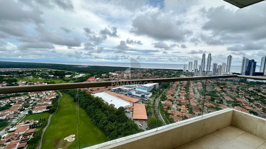 Apartamento en venta en Greenview - Santa María
