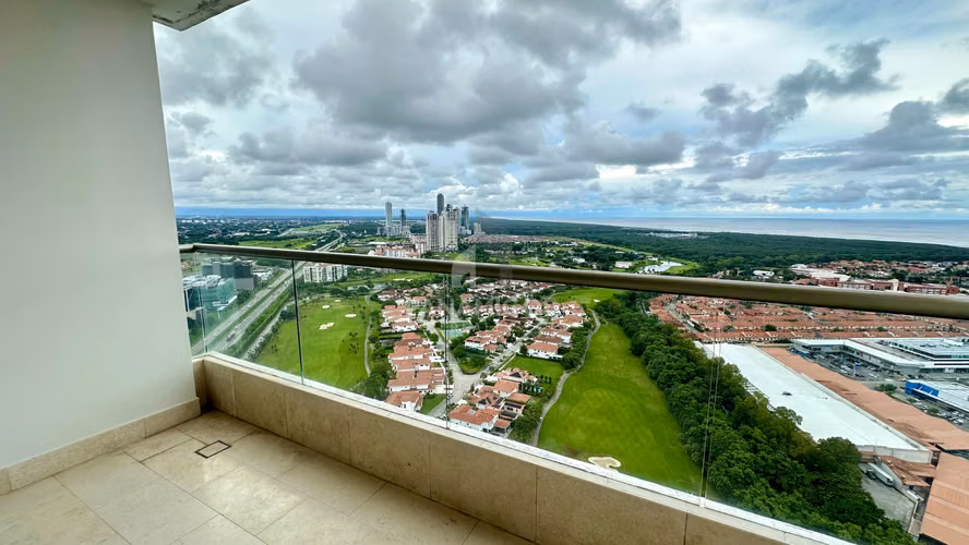 Apartamento en venta en Greenview - Santa María