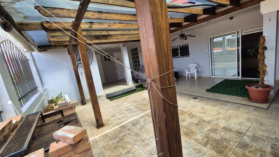 VENTA DE CASA EN BRISAS DEL GOLF DE ARRAIJAN