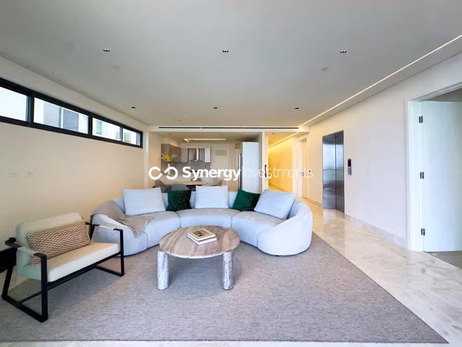 Apartamento Amoblado en Alquiler en Ocean Reef